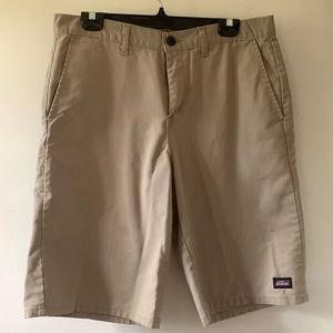 Dickies Men’s 34W Tan Shorts